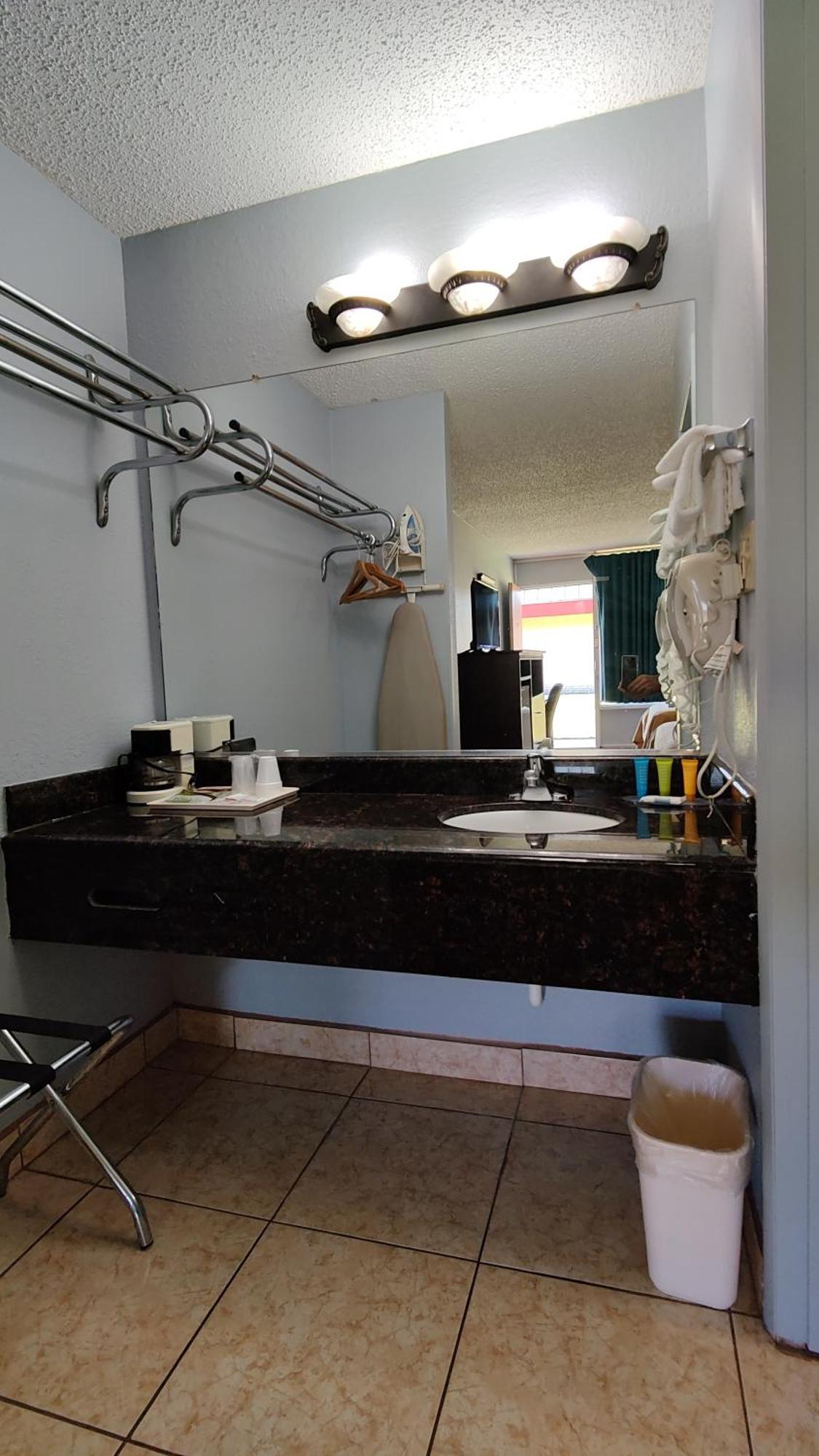 Countryside Inn & Suites Idabel Extérieur photo